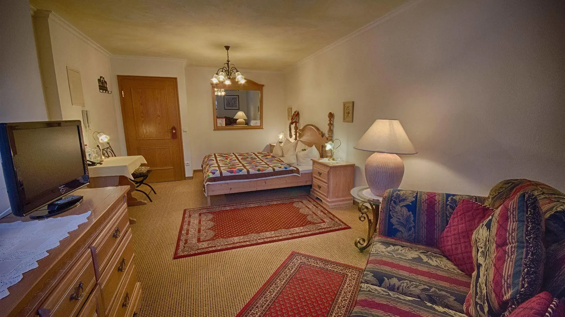 Hotel Ferienhaus Fux Oberammergau 3*,  Germany