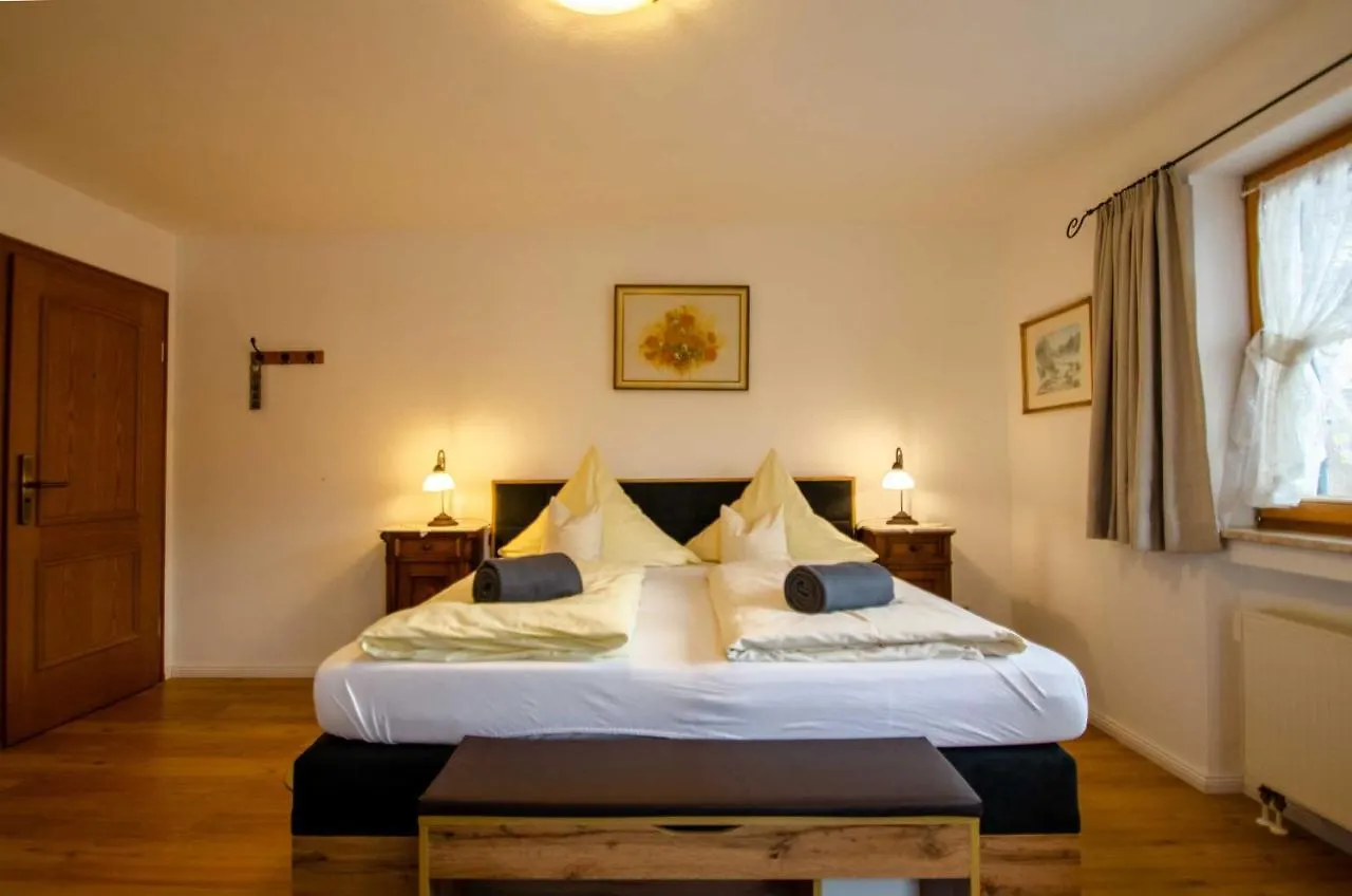 Hotel Ferienhaus Fux Oberammergau